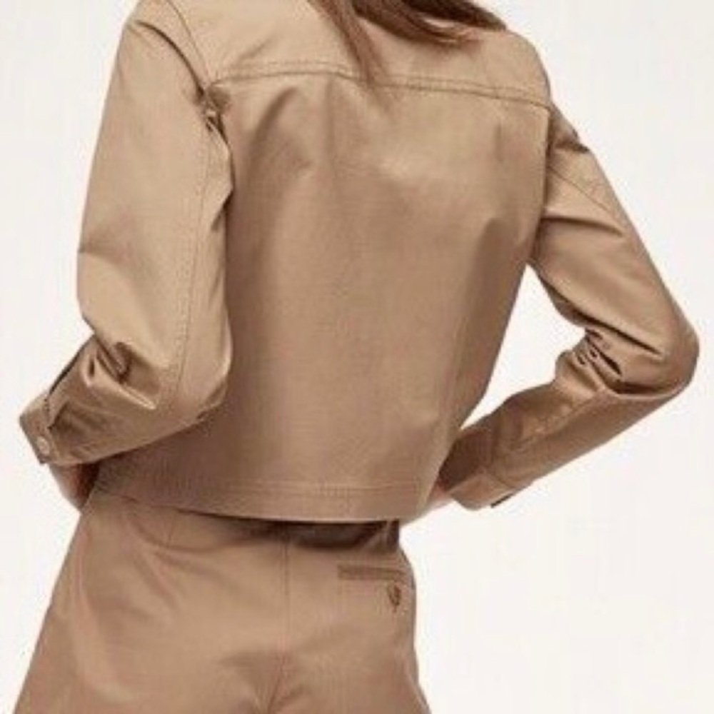 Aritzia Sunday Best Utility Shacket - Picture 7 of 9